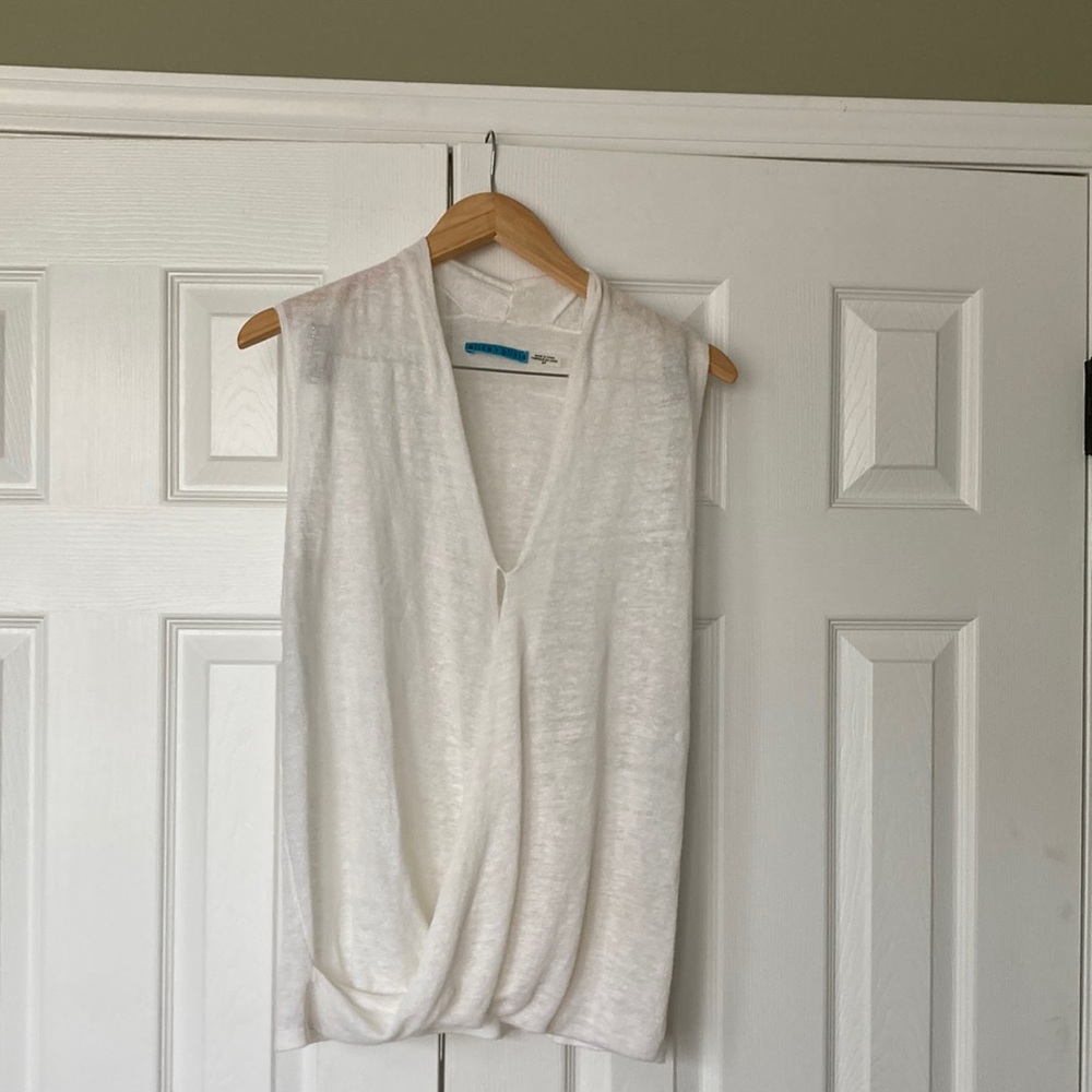 Alice + Olivia Top Size Small